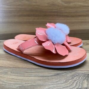 UGG Poppy Flip Flops Sandals Womens 8 Coral Preppy Resort Pom Pom